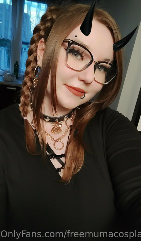 Freemumacosplay