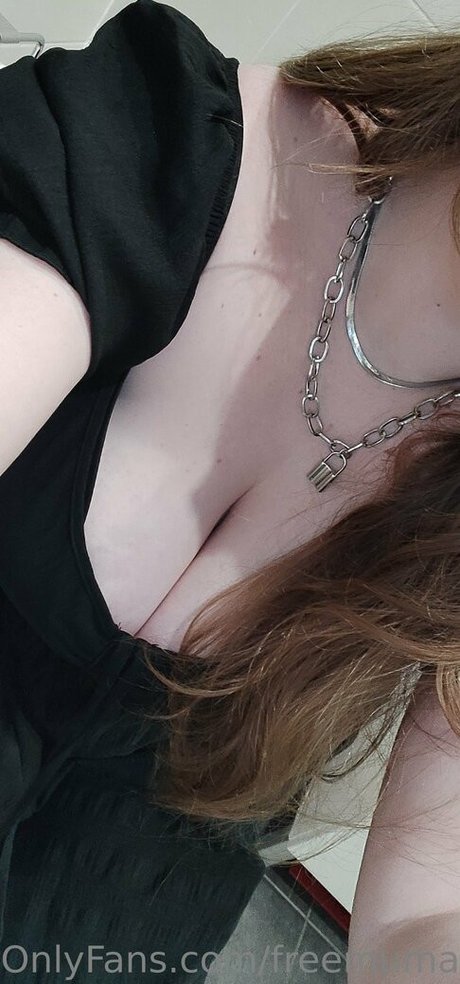 Foto desnuda filtrada de OnlyFans de Freemumacosplay