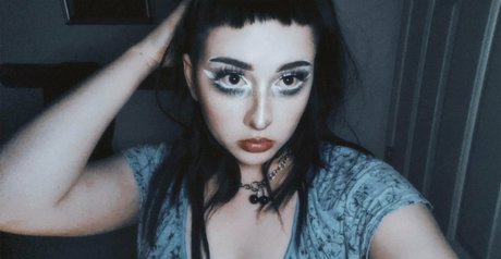 Gloomygoddess