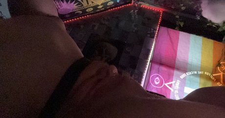 Urcreepygf
