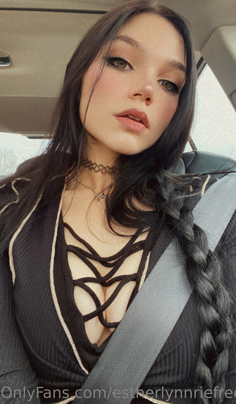 Estherlynnriefree