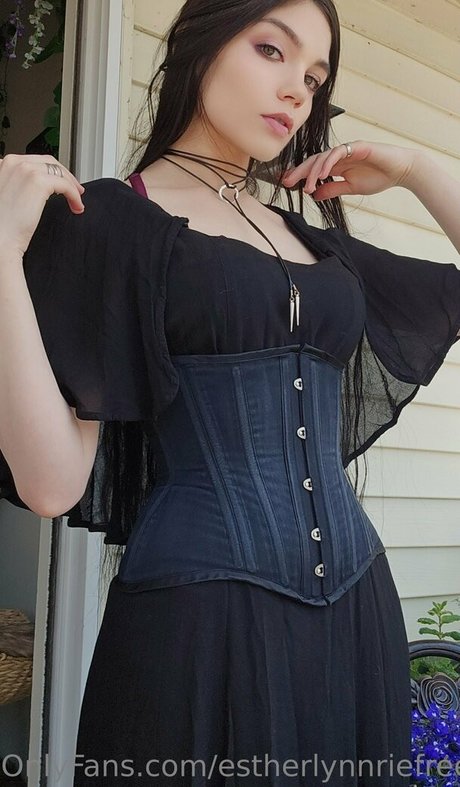 Estherlynnriefree