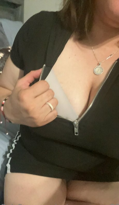 Notyourqueen86