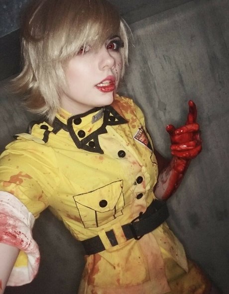 Meggii Cosplay