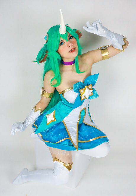 Meggii Cosplay