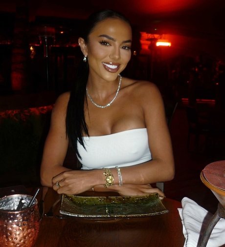 Arianna Ajtar