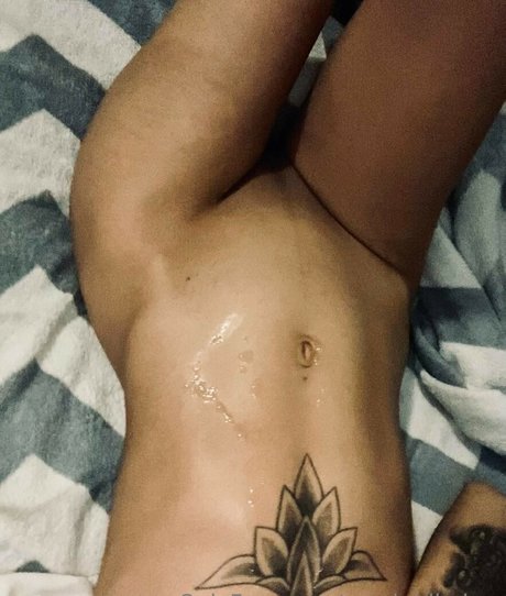 Nahá fotka uniklých OnlyFans od Lunababa