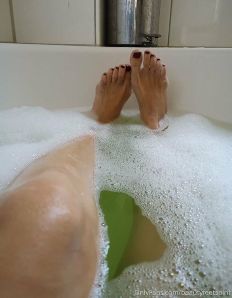 Обнаженная фотография утечки OnlyFans от Secretfeetbeauty