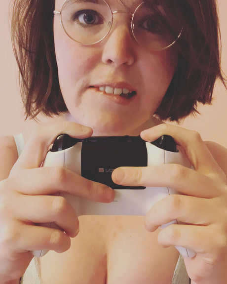 Gal On Games