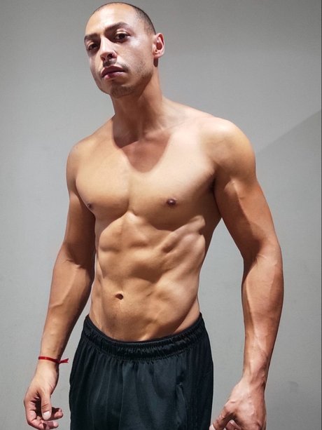 Alaston vuotanut OnlyFans-kuva Nacho Targ