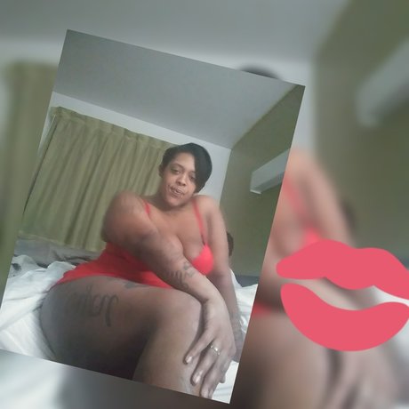 Naken läckt OnlyFans-bild av Mzjuiccyy