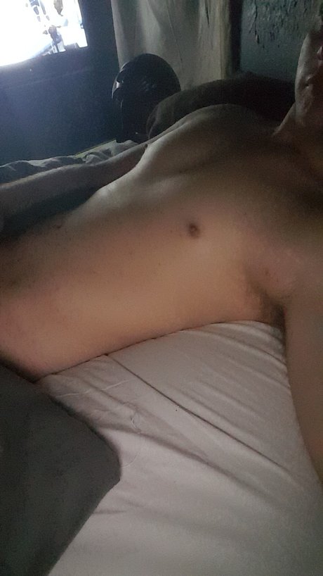 Naken läckt OnlyFans-bild av Austin