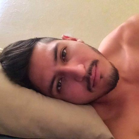 Naken läckt OnlyFans-bild av Bahepaquito