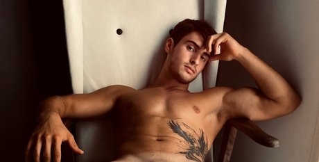 Naken läckt OnlyFans-bild av Juan Nogueira
