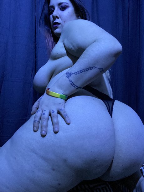 Naken läckt OnlyFans-bild av Nicole