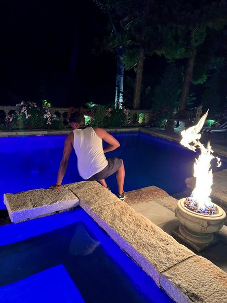 Naken läckt OnlyFans-bild av Nevs Premium