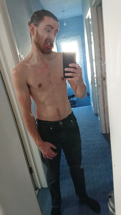 Naken läckt OnlyFans-bild av Chrisrain