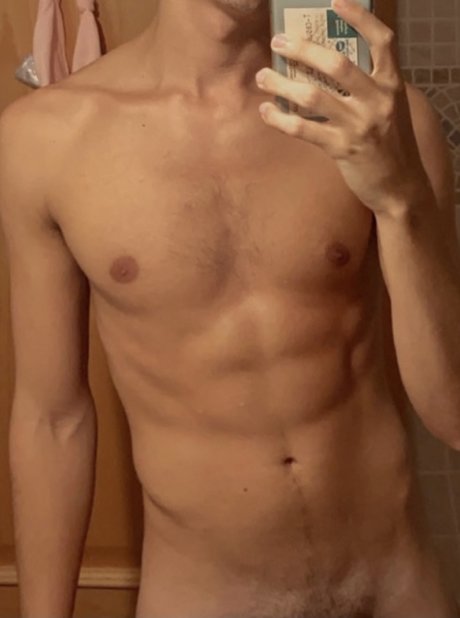 Naken läckt OnlyFans-bild av Cumxshoot