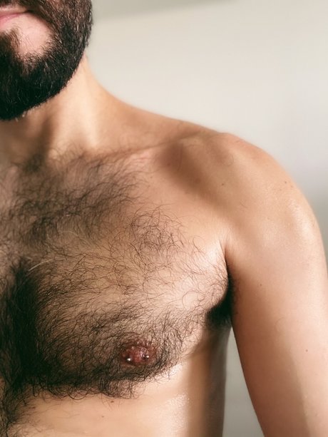 Naken läckt OnlyFans-bild av Barbudopeludosp