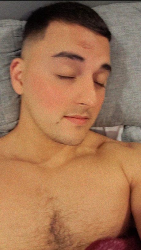 Naken läckt OnlyFans-bild av Alberto Magallan