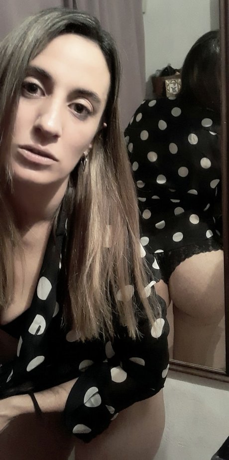 Naken läckt OnlyFans-bild av Nadu