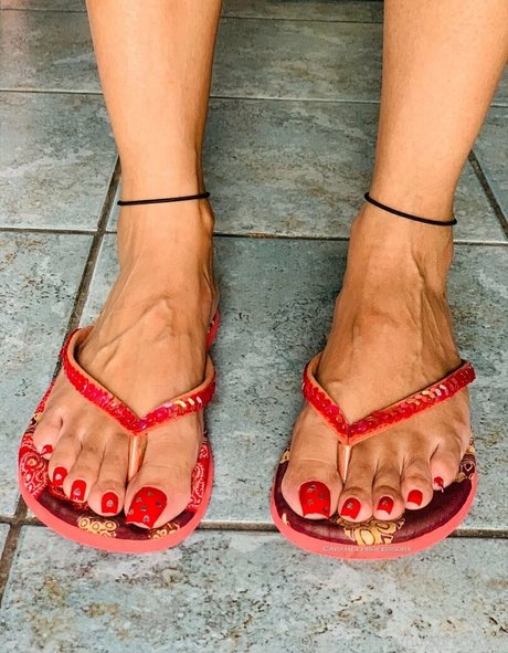Pujaprettyfeet