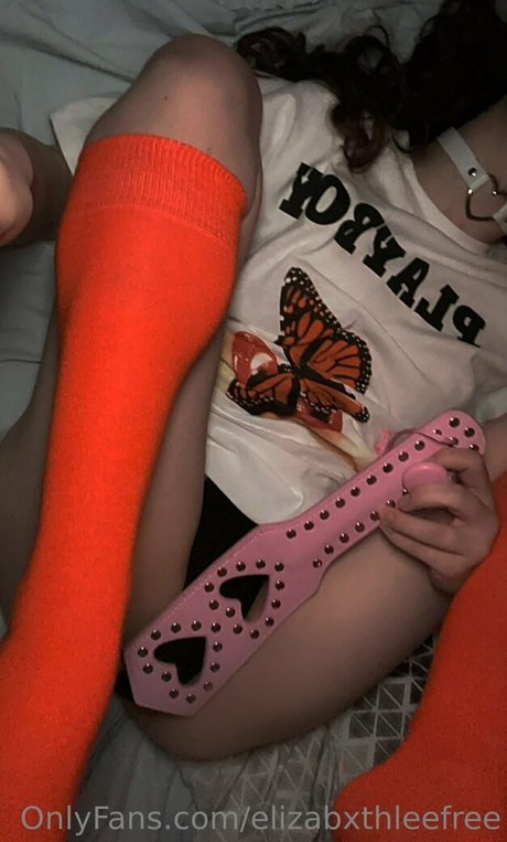 Naken läckt OnlyFans-bild av Elizabxthleefree