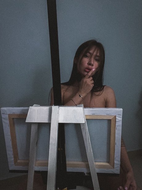 Alaston vuotanut OnlyFans-kuva Anastasia Steklova