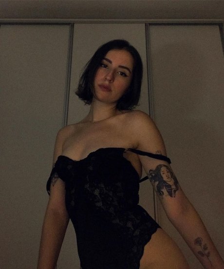 Alaston vuotanut OnlyFans-kuva Marianna Tondolo