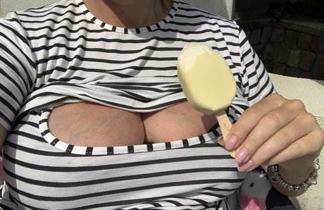 Prettypregnant35