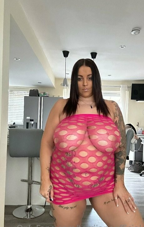 Terrijaneofficial