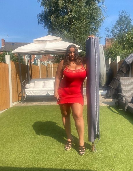 Terrijaneofficial