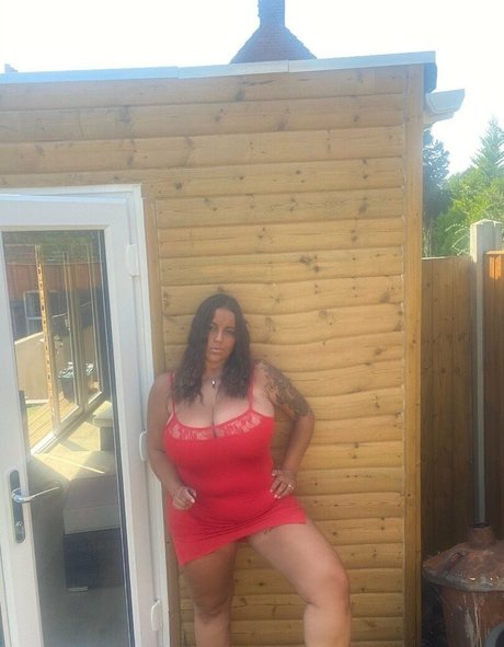 Terrijaneofficial