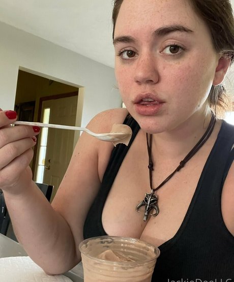 Snackupjackie