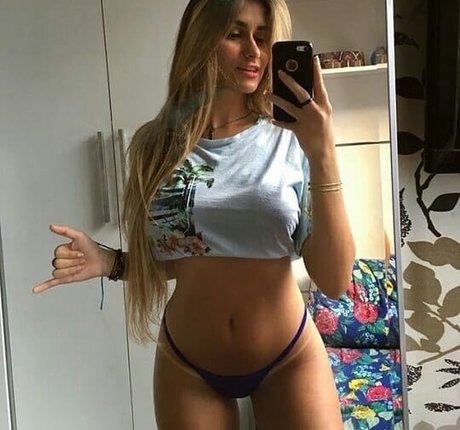 Nahá fotka uniklých OnlyFans od Debora Borgie