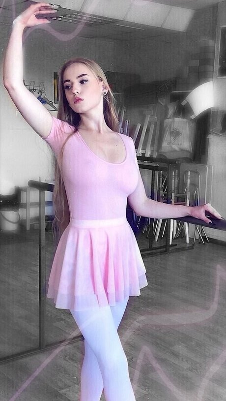 Oksana Neveselaya