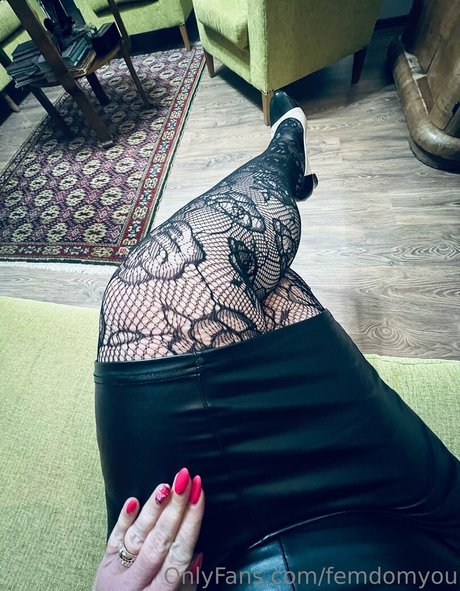 Обнаженная фотография утечки OnlyFans от Femdomyou