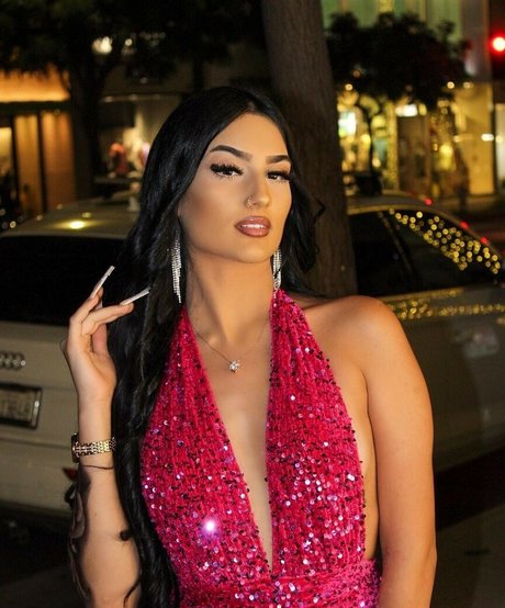 Naken läckt OnlyFans-bild av Xvxdianaa