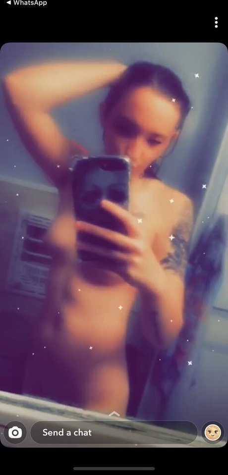 Naken läckt OnlyFans-bild av Freckles And Roses