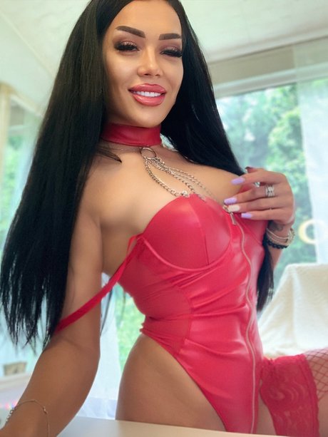 Alaston vuotanut OnlyFans-kuva Alishabrooks