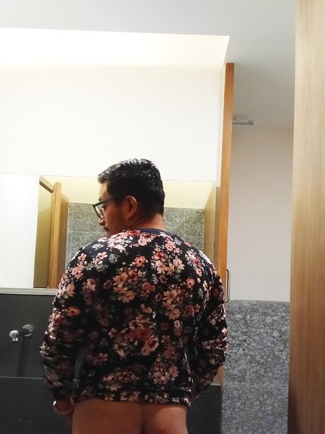 Naken läckt OnlyFans-bild av Agueva