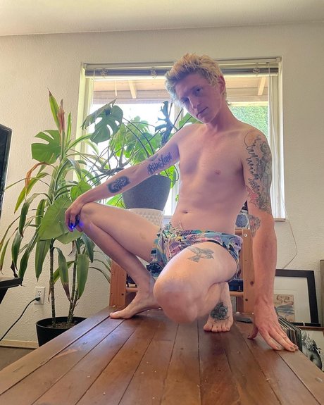 Naken läckt OnlyFans-bild av Lexx