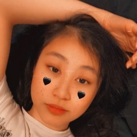 Naken läckt OnlyFans-bild av K Wine