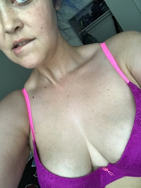 Foto nua vazada do OnlyFans de Otakuhar