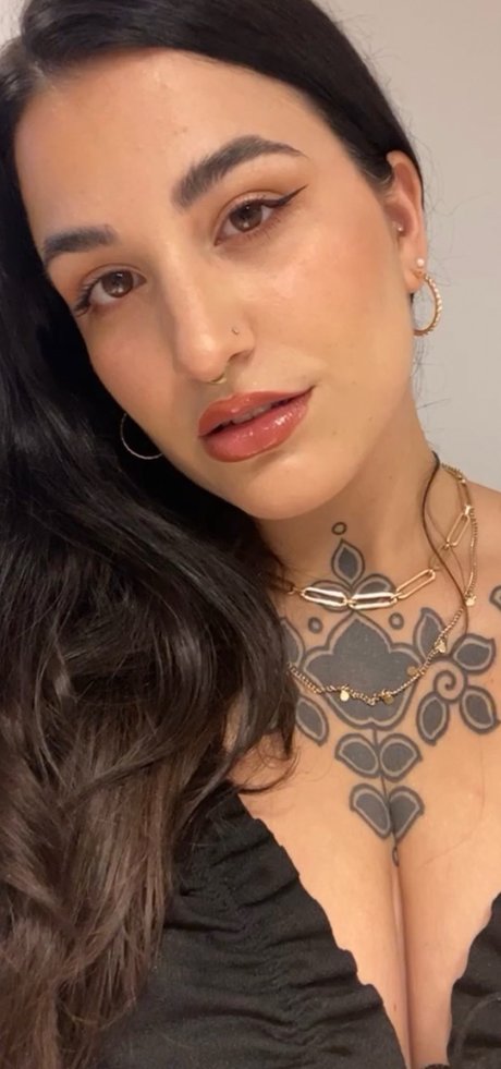 Naken läckt OnlyFans-bild av Pervy Fairy