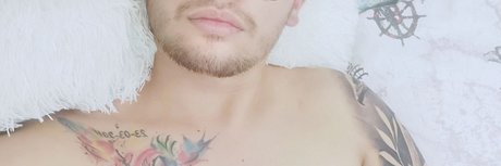 Alaston vuotanut OnlyFans-kuva Felipe Abril