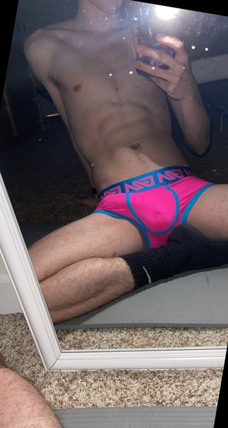 Alaston vuotanut OnlyFans-kuva Daddydawsonxxx