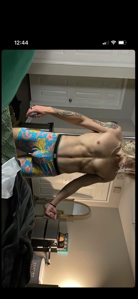 Foto nua vazada do OnlyFans de Christian Grey