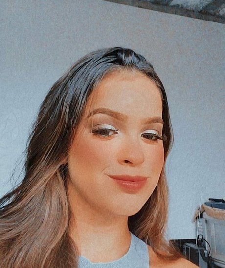 Izabelly Linhares