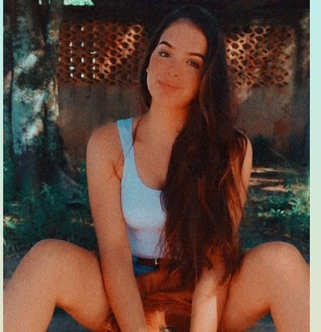 Izabelly Linhares